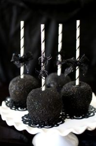 Hallo-Wicked-Ween: Candy Apples | Wckedwords